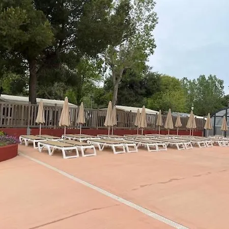 Mobil 4 A 6 Pers Le En Roussillon Campingplatz Canet-en-Roussillon